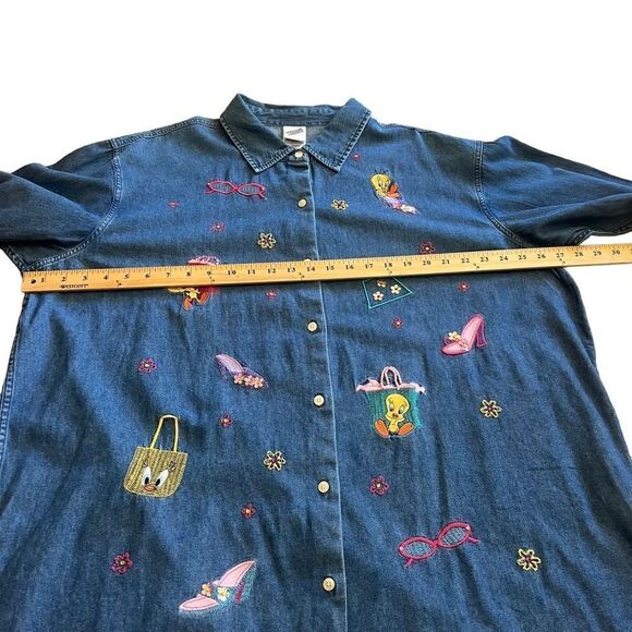 Vintage Y2K Warner Brothers Tweety Bird Denim Shirt.  Size XXL. Excellent Cond! - Picture 10 of 13
